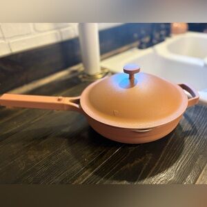 Our Place large always pan
Color Spice